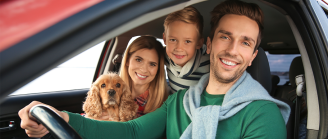 Famille en voiture